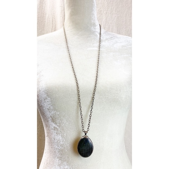 Stella & Dot silver tone Sanibel pendant necklace Labradorite Blue Quartz - Picture 6 of 10